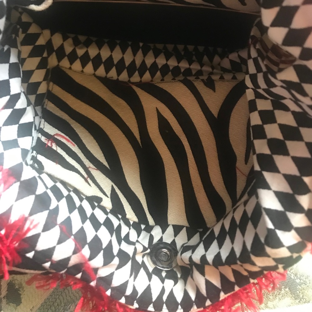 ZEBRA PRINT FABRIC PURSE WITH RED FRINGE - Picture 3 of 3